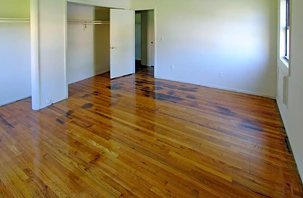 Laurel Gardens Apartments