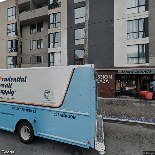 Mission Plaza Apartments