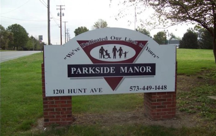 Parkside Manor