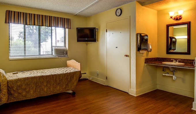Cedars Healthcare Center