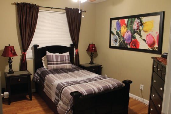 Vali's Elderly Home Care