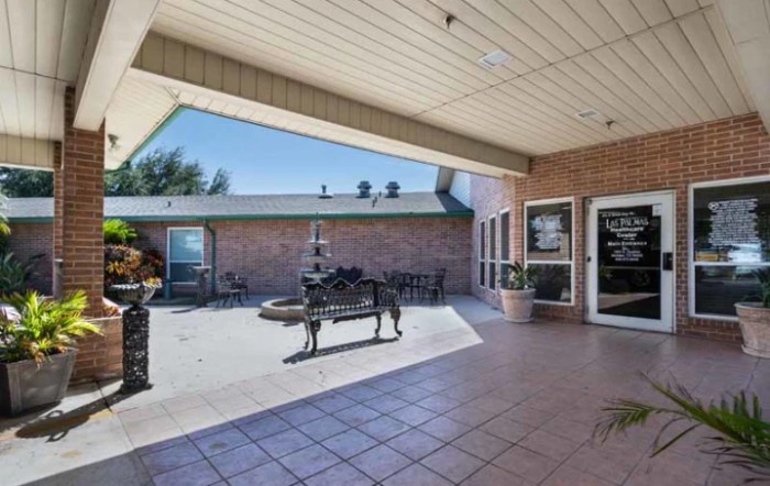 Las Palmas Healthcare Center