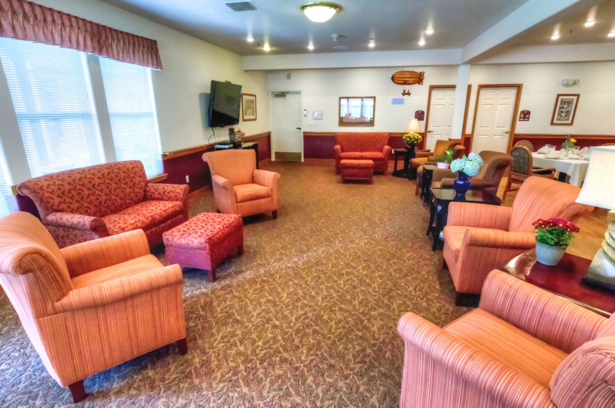 HomePlace Memory Care at Oak Harbor