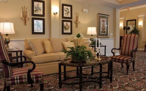 Suffield Commons,  LLC