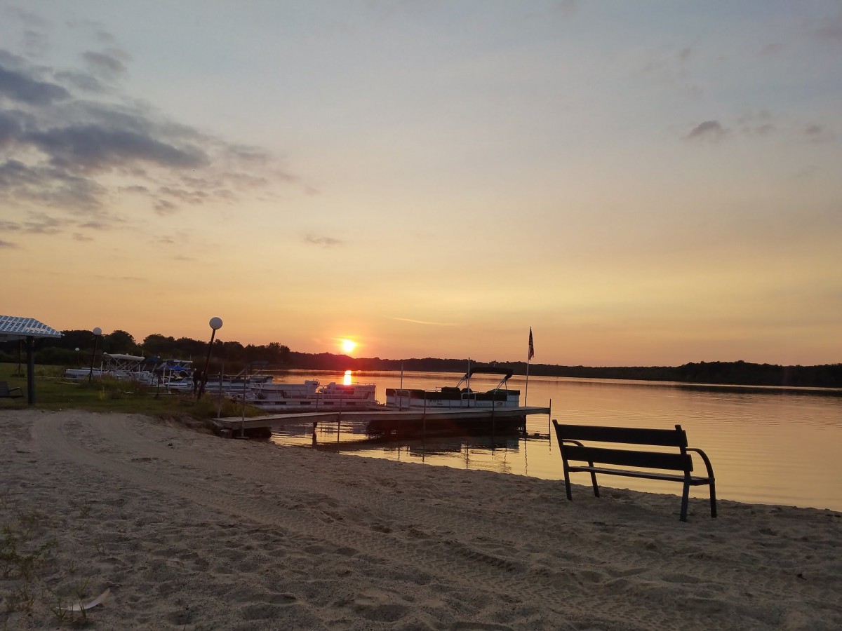 Lakeside Village 55+ Waterfront Community on Wabasis Lake