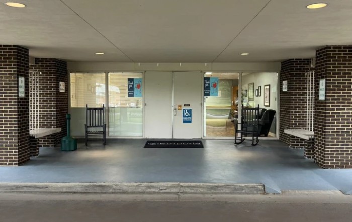 Emporia Manor