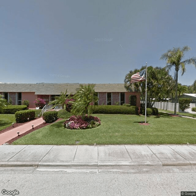 Colonnades Condominium