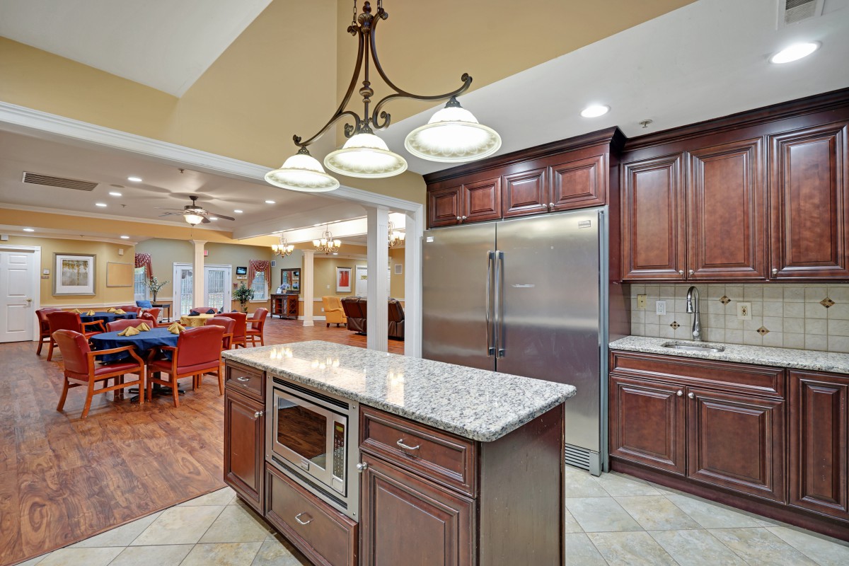 Fox Trail Memory Care Living at Park Ridge