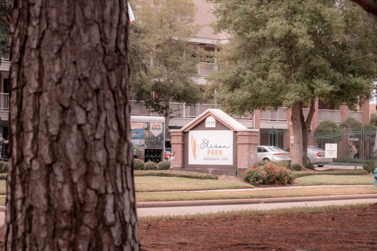 Elison Independent Living at Willowbrook