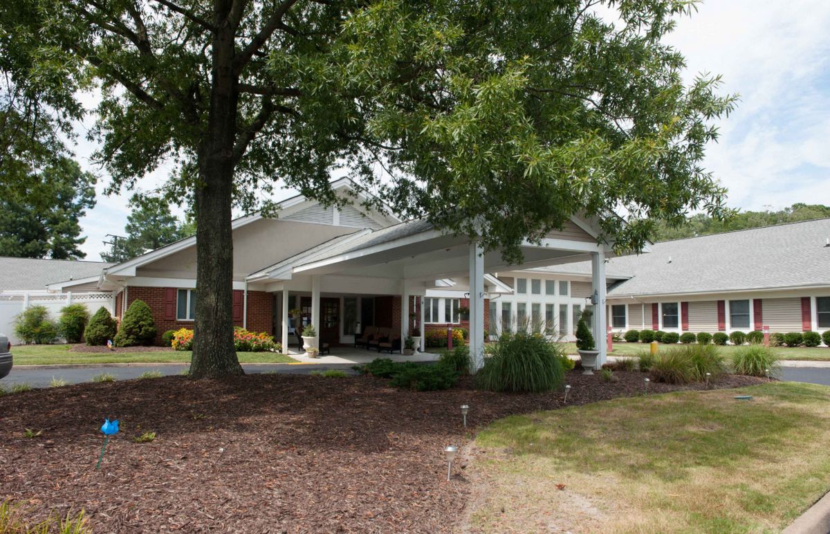 Commonwealth Senior Living at Churchland House