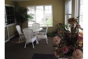 Wheatland Manor & Lincolnway Villa