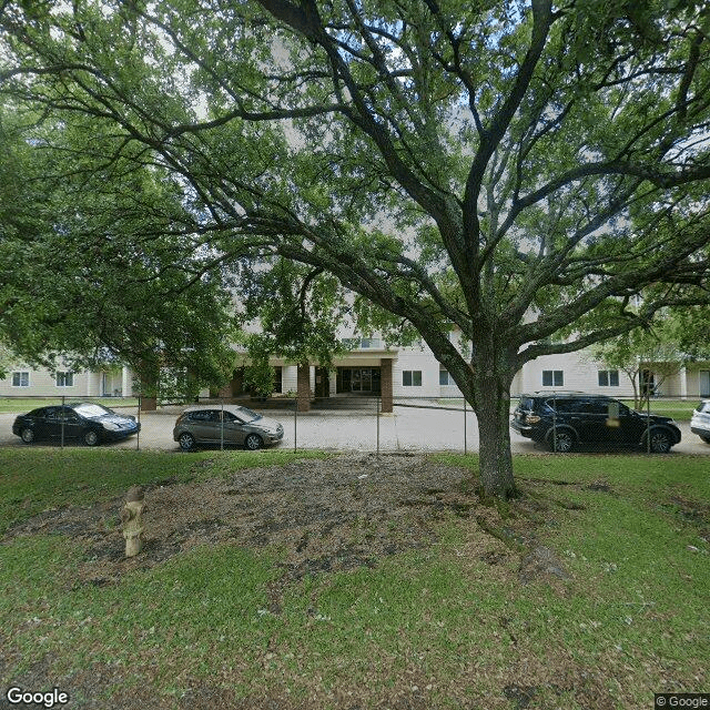 Elm Street Apartments