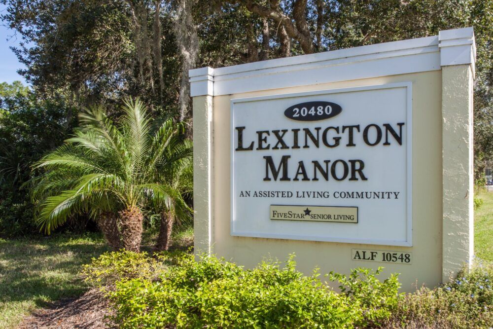 Lexington Manor