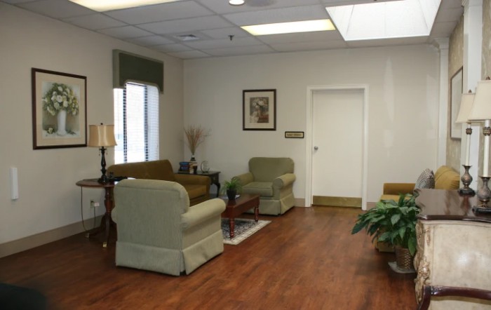Coliseum Convalescent And Rehabilitation Center