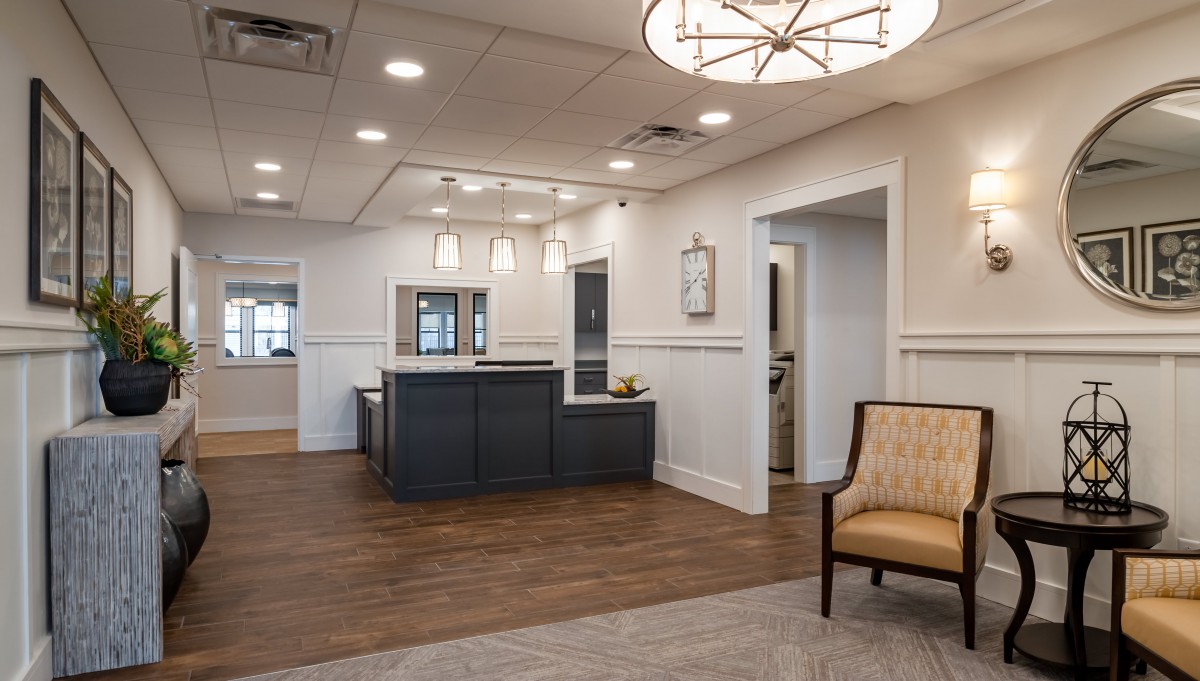 CountryHouse - Cedar Rapids
