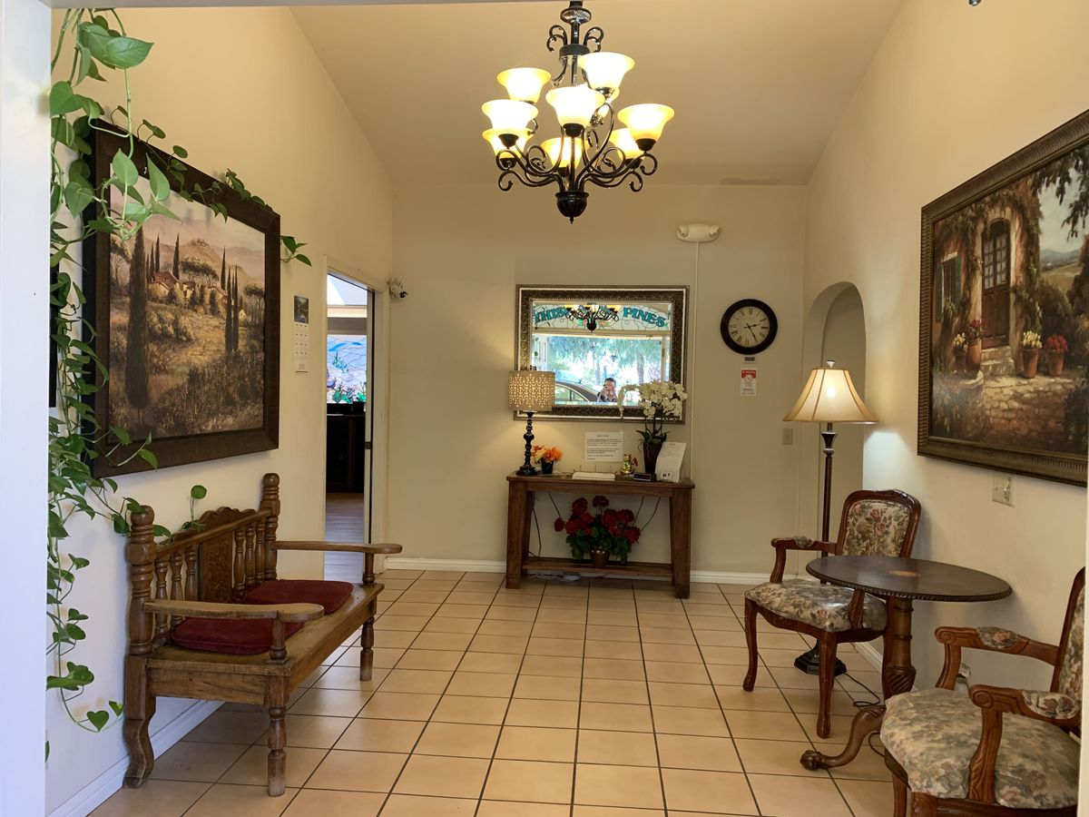 Whispering Pines Inn