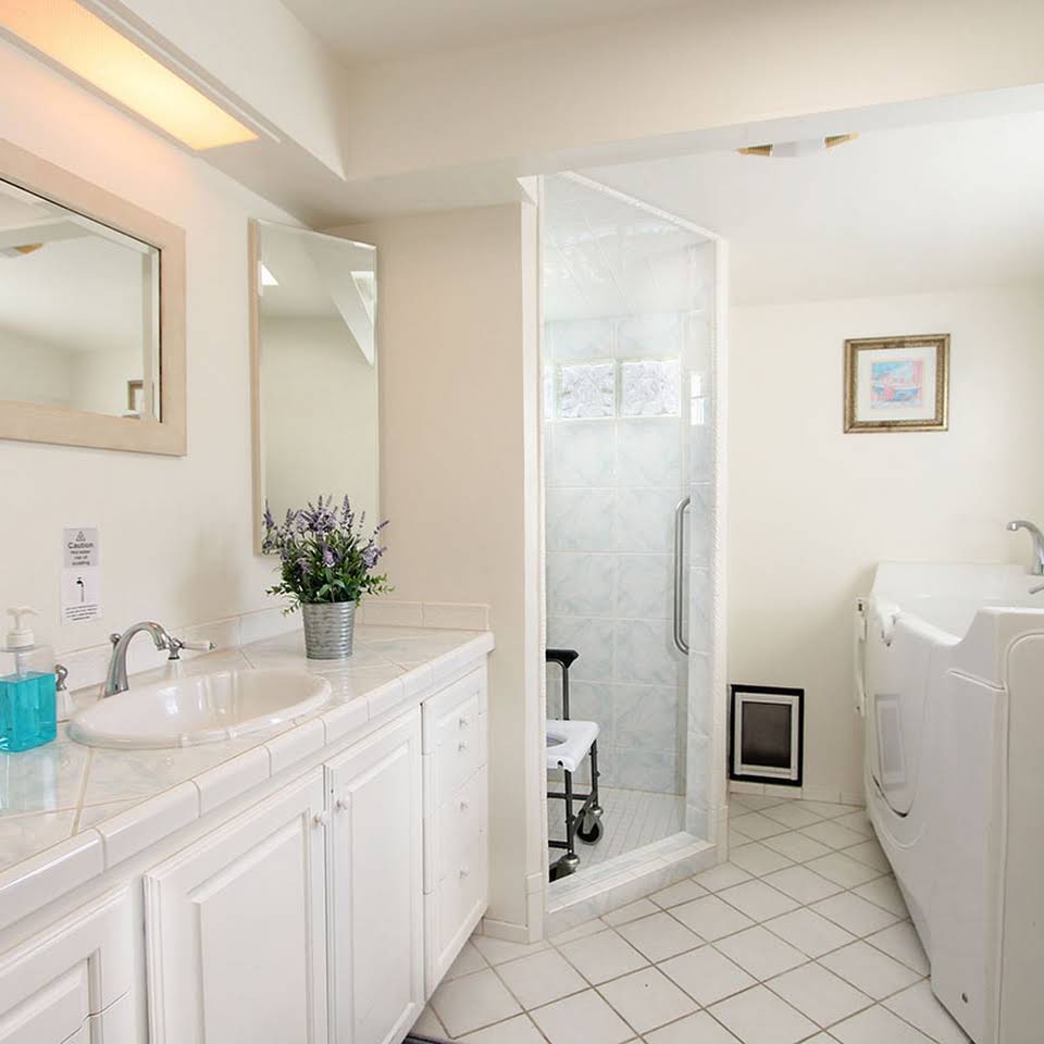 La Costa Coastal Care