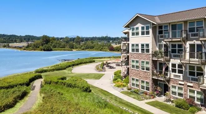 Crista Shores