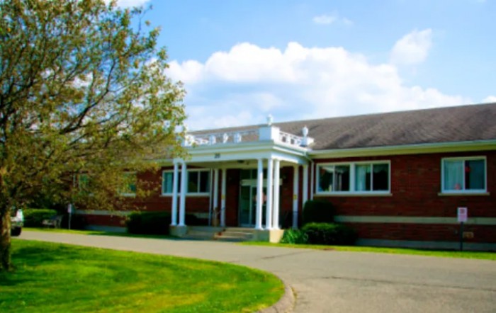 Williamstown Commons Nursing & Rehab