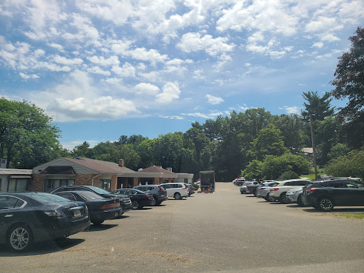 Chestnut Hill Lodge Health And Rehab Center