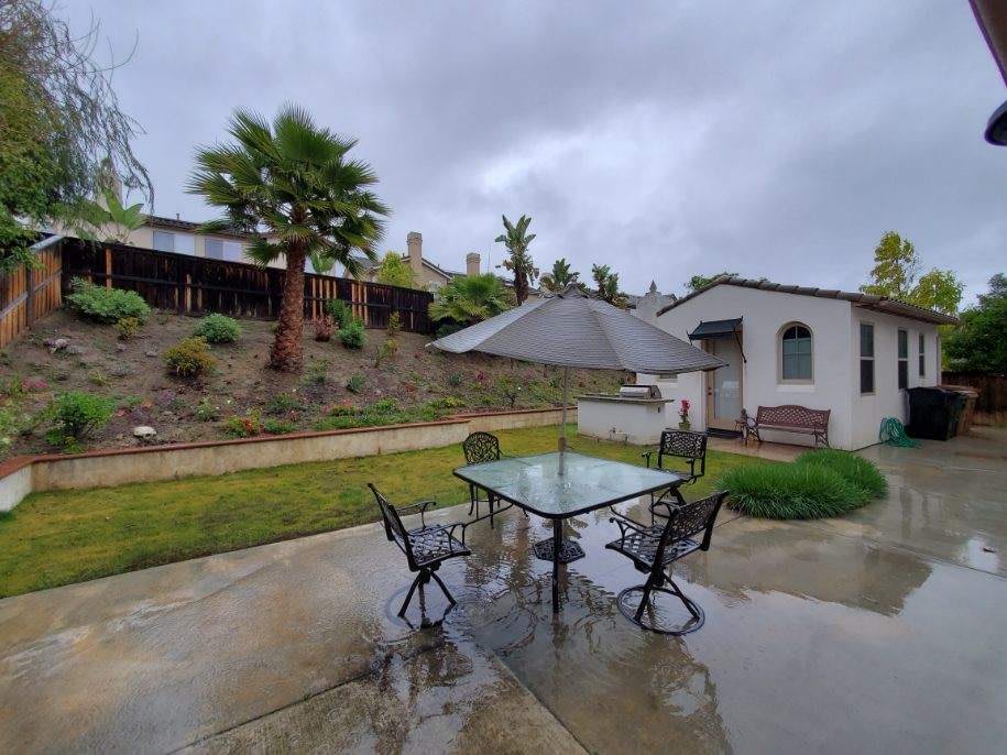 Avalon Guest Manor I