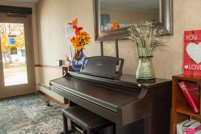 Villa Crest Nursing & Retirement