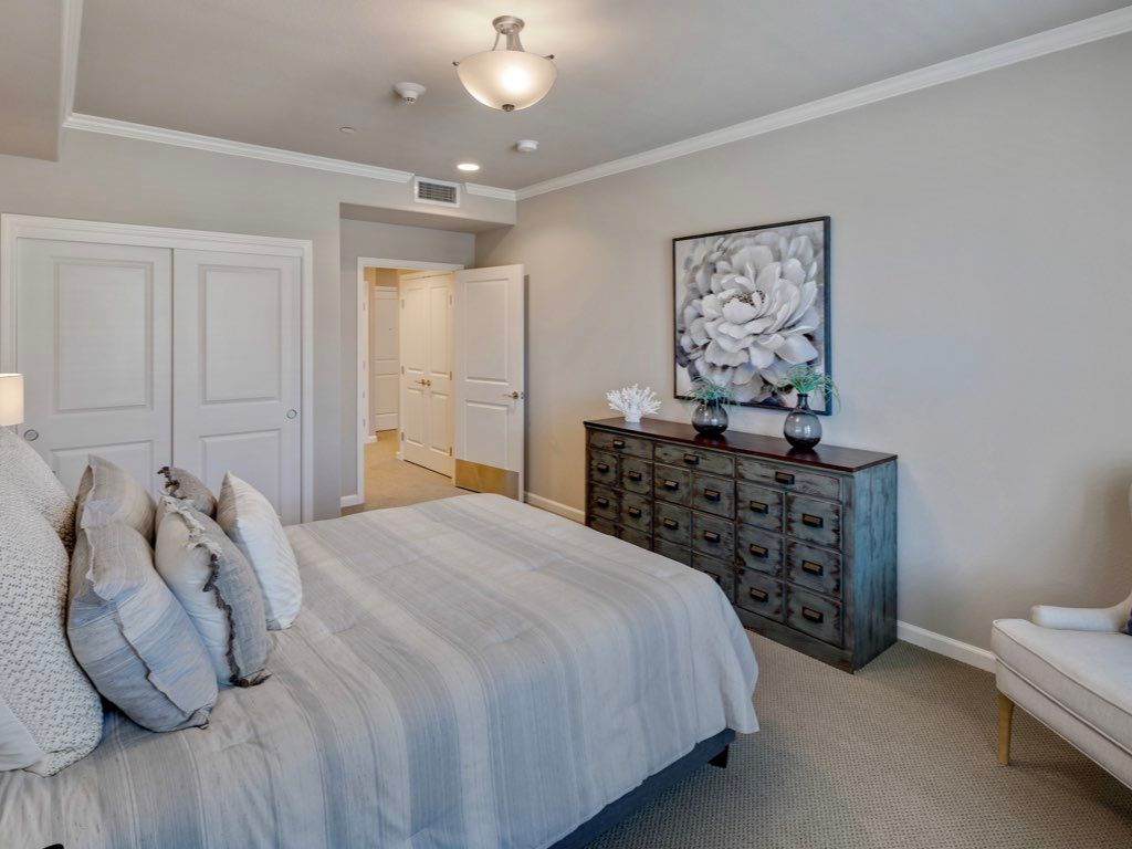 Oakmont Of Huntington Beach