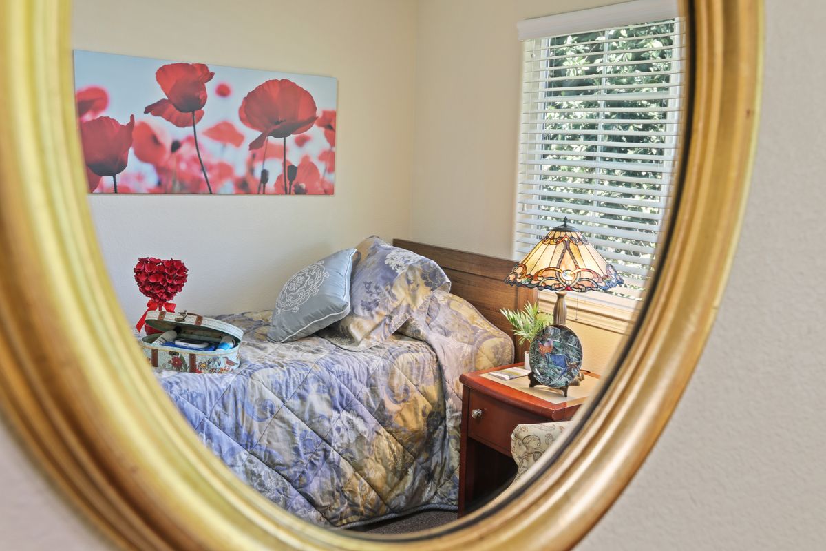 Citrus Pines Senior Living