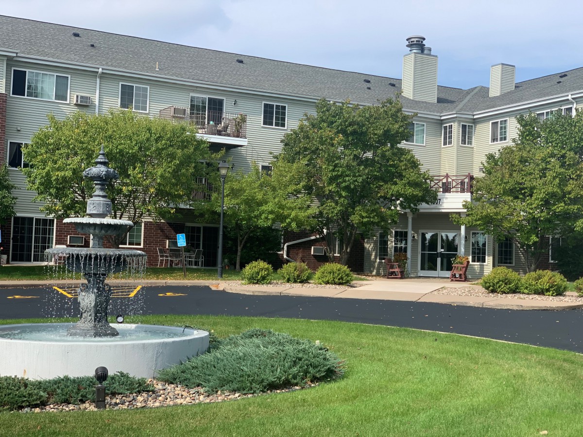 Norgard Court Apartments