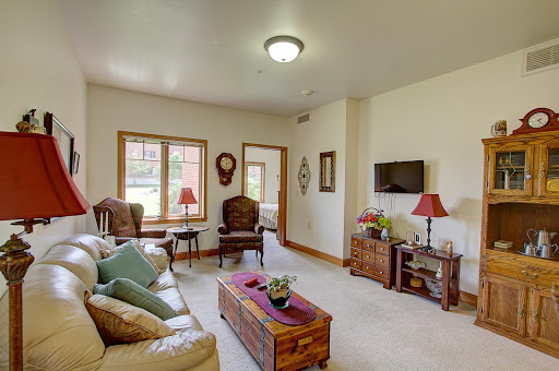 Riverside Lodge