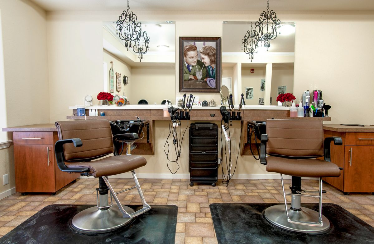 Scholl Canyon Estates Gracious Retirement Living