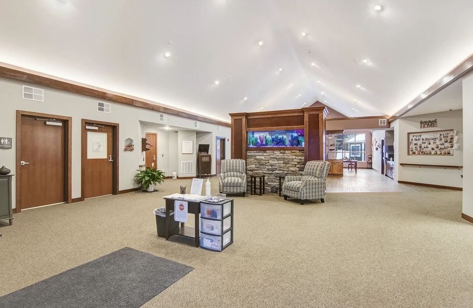 Suite Living Senior Care - North St. Paul