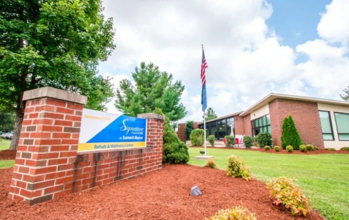 Signature Healthcare At Summit Manor Rehab & Wellness