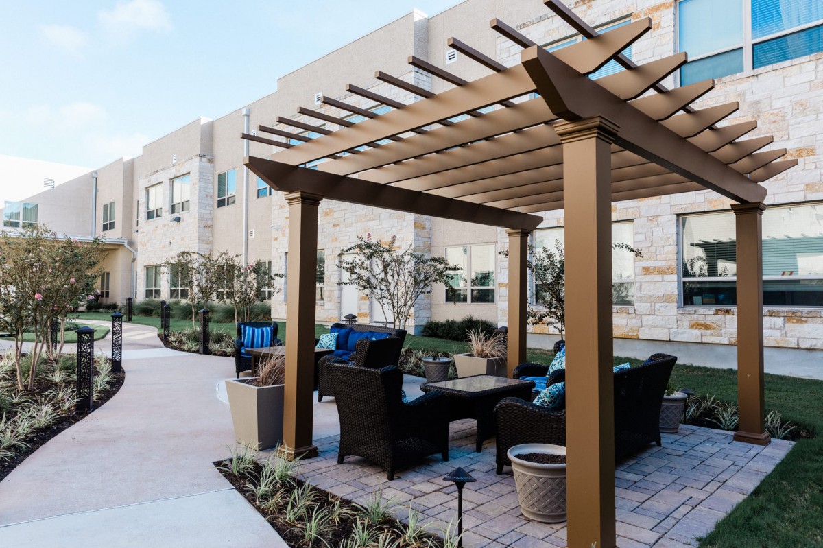 The Crossing at Oak Hill Assisted Living and Memory Care