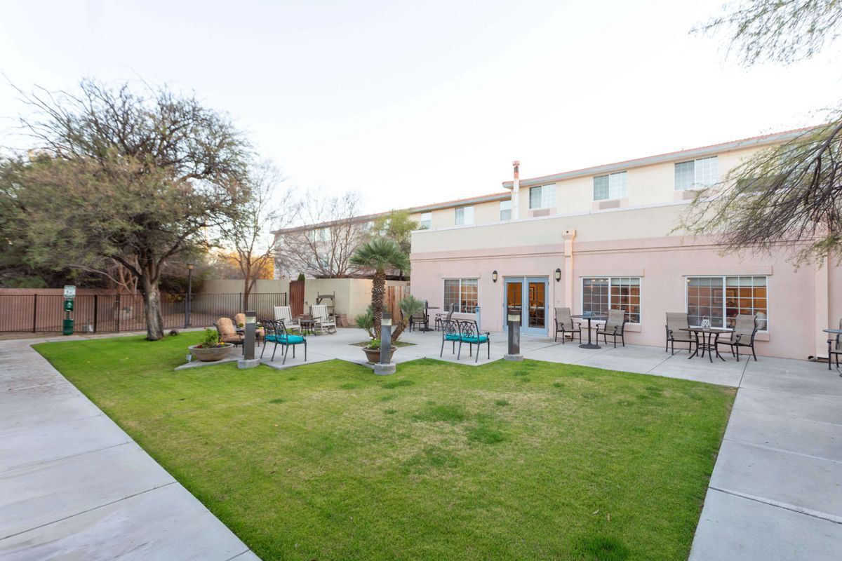 Foothills Place