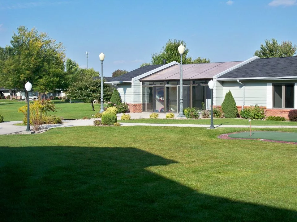 Riverside Lodge