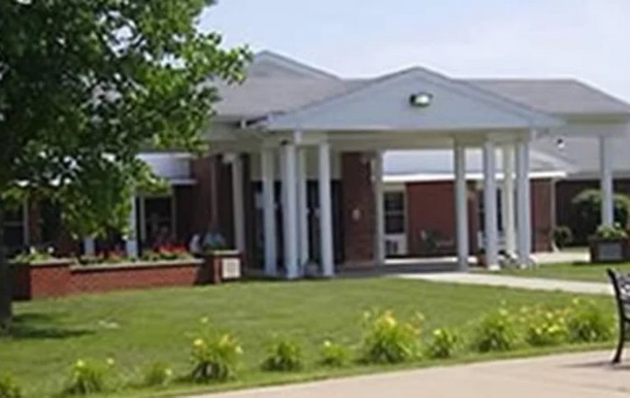 Monroe Manor