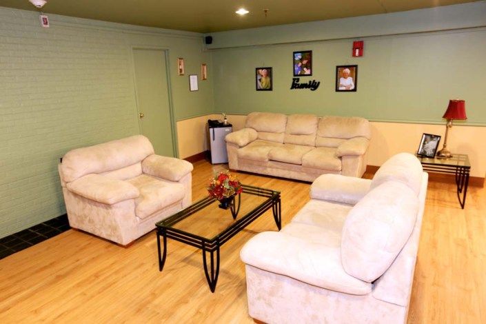 Chateau Des Mons Care And Assisted Living