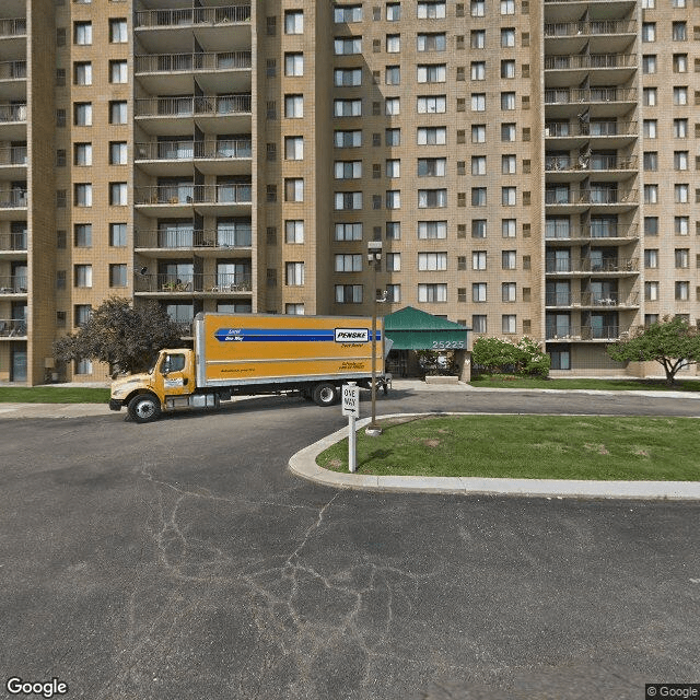 Highland Towers Apartments