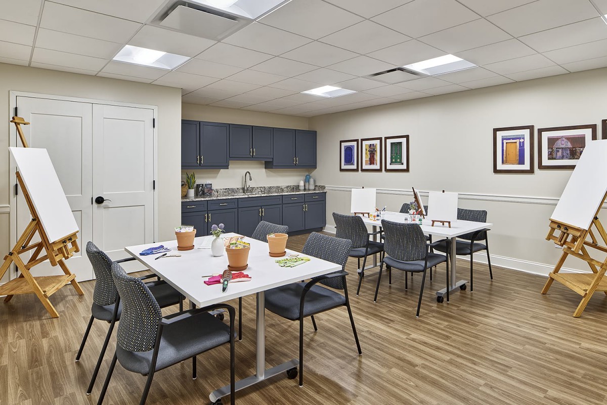 The Residences at Plainview By Chelsea Senior Living