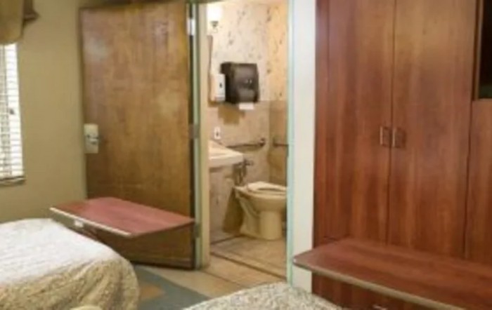 Ambassador - A Villa Center