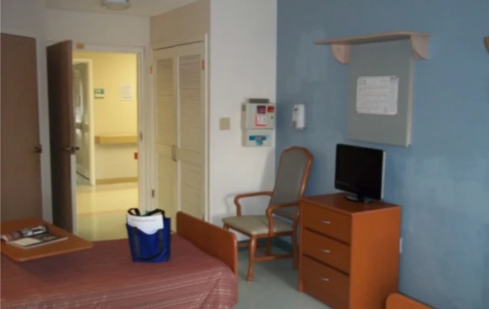 Royal Oaks Nursing And Rehab Center