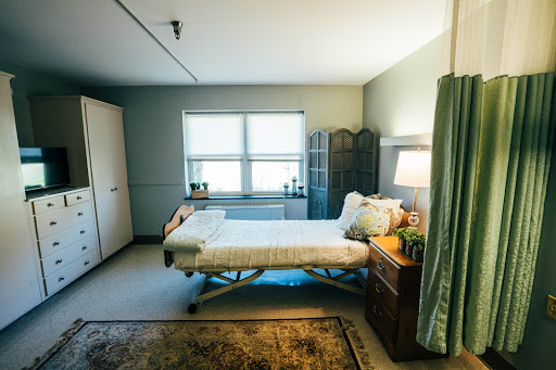 Clifton Oaks Care Center