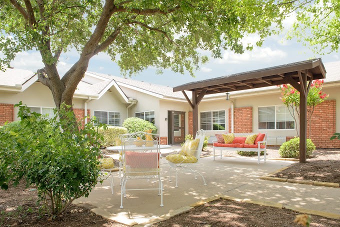 Life Care Center Of Plano