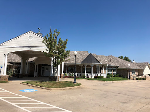 Rambling Oaks Courtyard Extensive Care Community