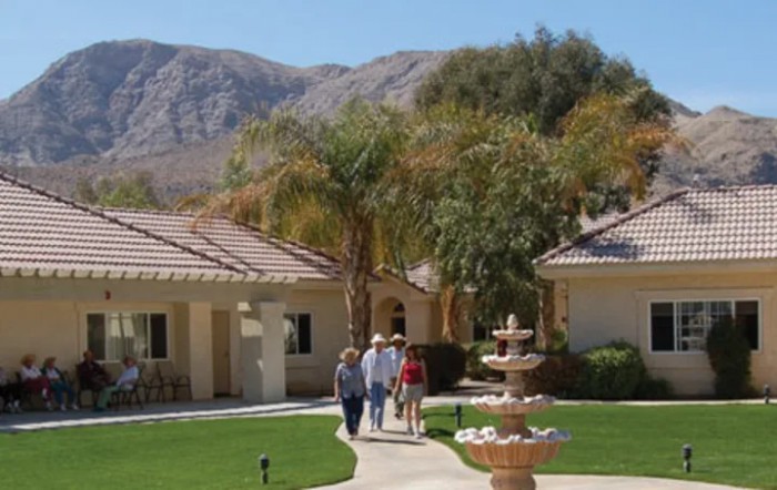 Royal Vista Care Center