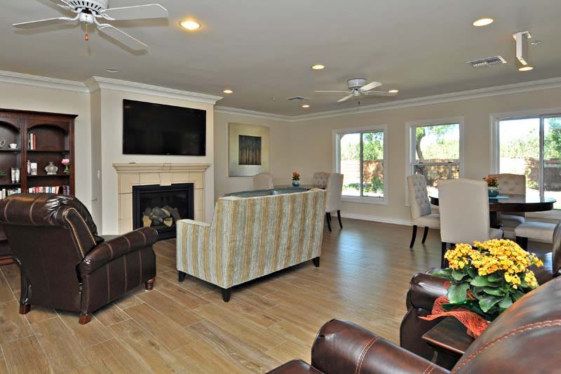 Paradise Living Centers - Paradise Valley
