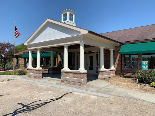 Country Court