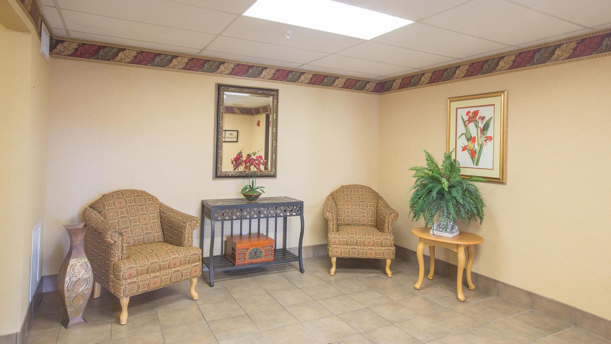 Huntington Woods Care & Rehab Center