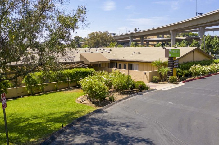 Lemon Grove Care And Rehabilitation Center